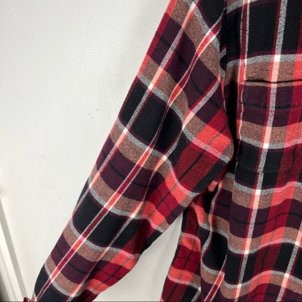 Woolrich Women’s Red & Black Plaid Flannel 100% Cotton Button Down Shirt XL - Picture 2 of 6